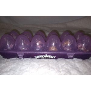 Hatchimals CollEGGtibles, 12 Pack Egg Carton with Exclusive Season 4 Hatchimals